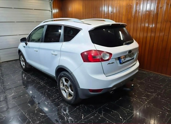 Ford Kuga 5 of 5