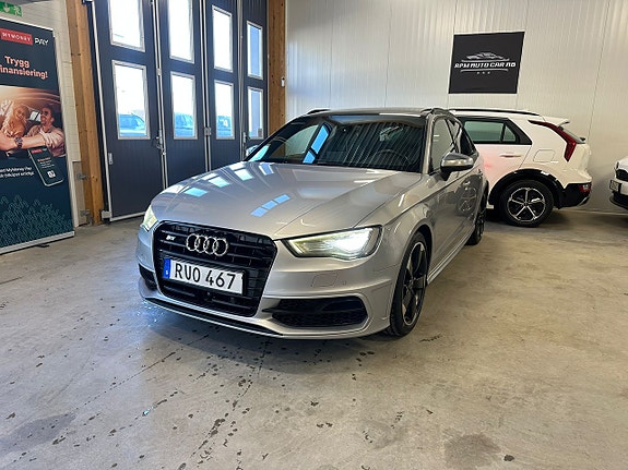 Audi S3 3 of 5