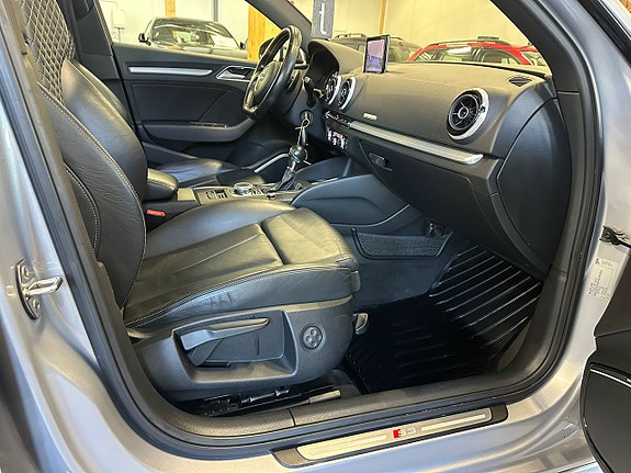 Audi S3 15 of 30