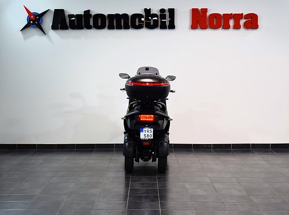 Quadro 4 Automat Får köras på B-körkort Nyservad Låga mil 7 of 20