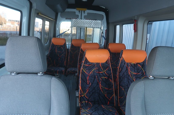 Ford Transit 11 of 27