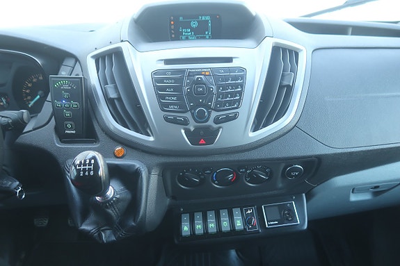 Ford Transit 16 of 27