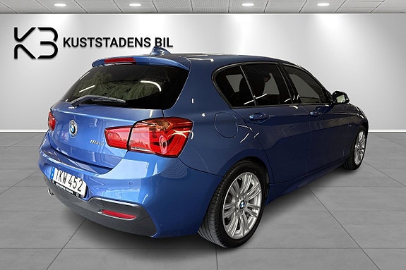 BMW 116d 3 of 5