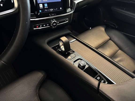 Volvo V90 Cross Country 18 of 19