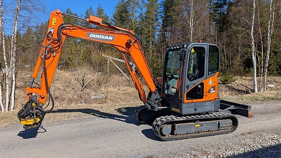 Doosan DX 62R Bandgrävare 595000+ moms