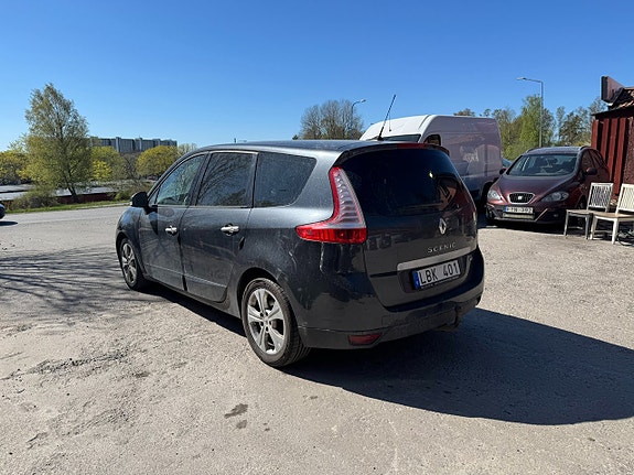 Renault Grand Scenic III 3 of 5