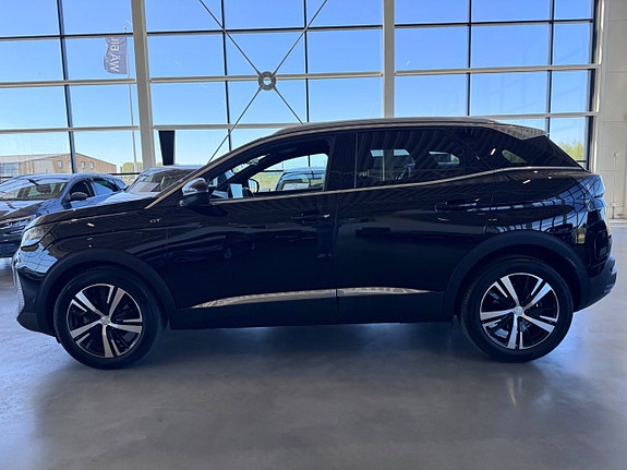 Peugeot 3008 3 of 5