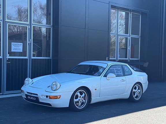 Porsche 968 4 of 5