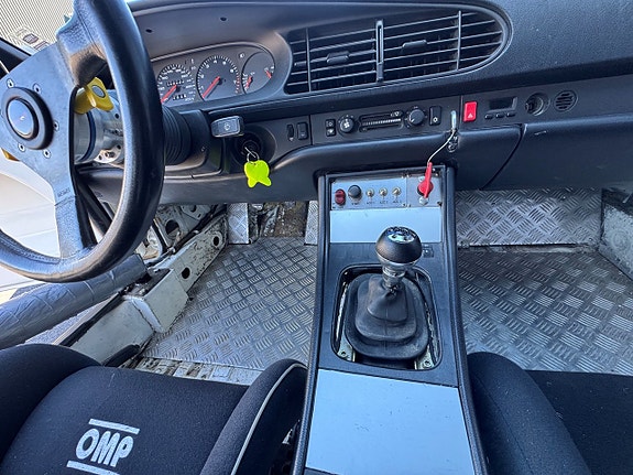 Porsche 968 10 of 13