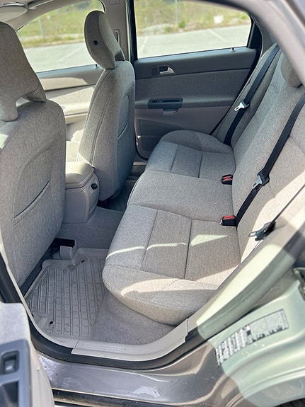 Volvo S40 8 of 10