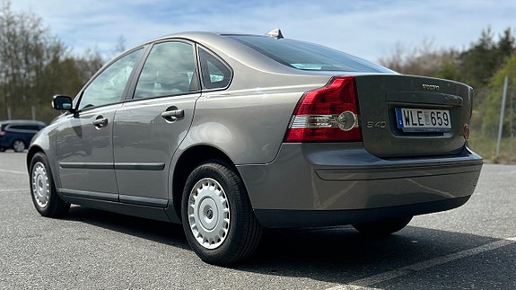 Volvo S40 5 of 5