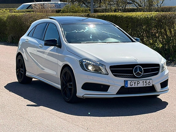 Mercedes-Benz A180 2 of 5