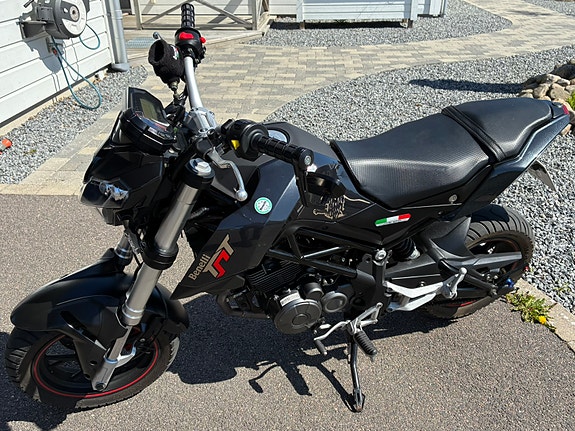 Benelli TNT 125 5 of 5