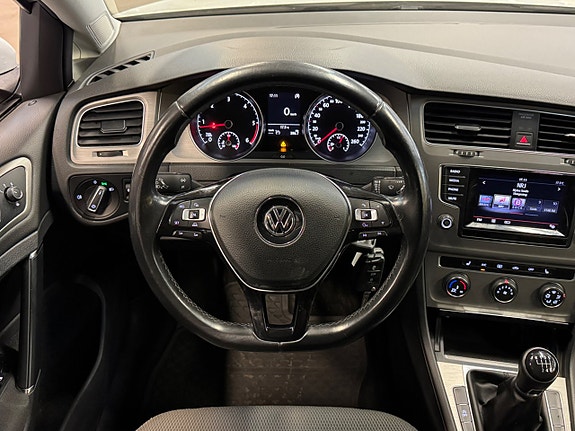 Volkswagen Golf-Serie 14 of 24
