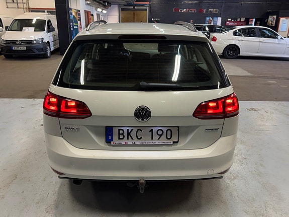 Volkswagen Golf-Serie 8 of 24