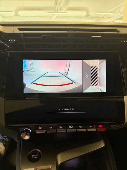 Peugeot 408 9 of 13