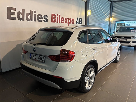 BMW X1 4 of 5