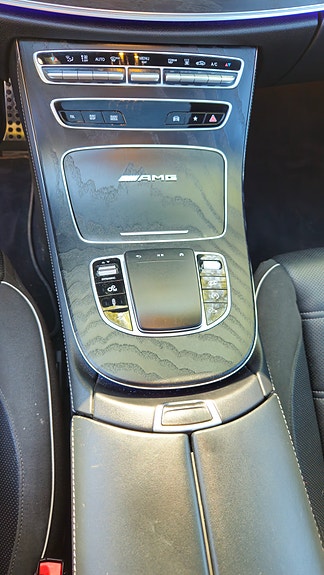 Mercedes-Benz E63 14 of 18