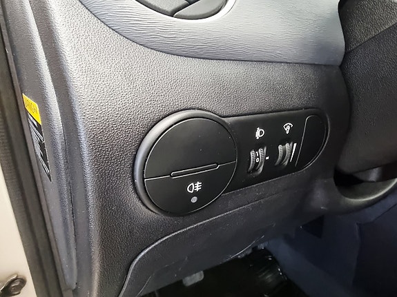 Hyundai i10 13 of 21