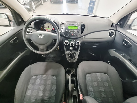 Hyundai i10 11 of 21