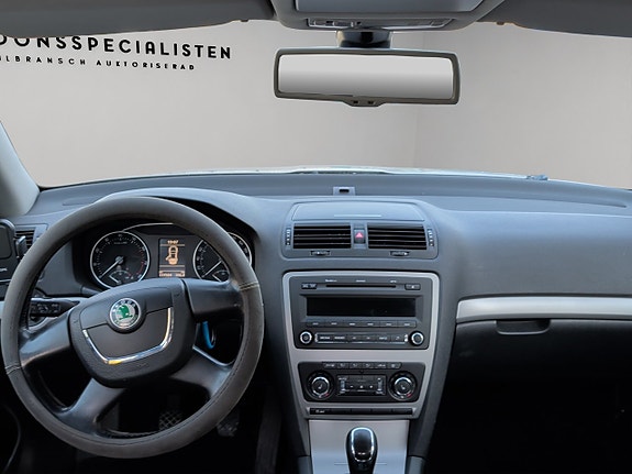 Skoda Octavia 15 of 28