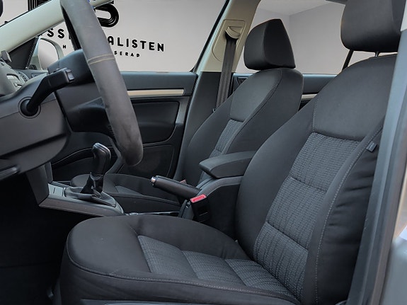 Skoda Octavia 18 of 28