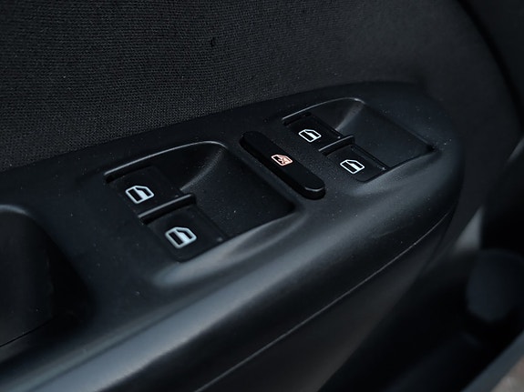 Skoda Octavia 19 of 28