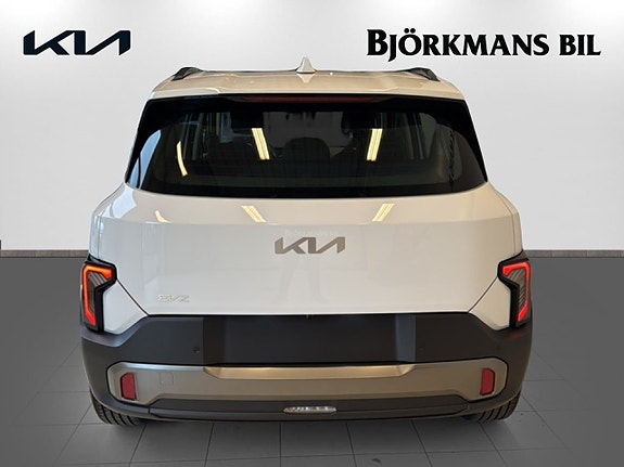 Kia EV2 5 of 17