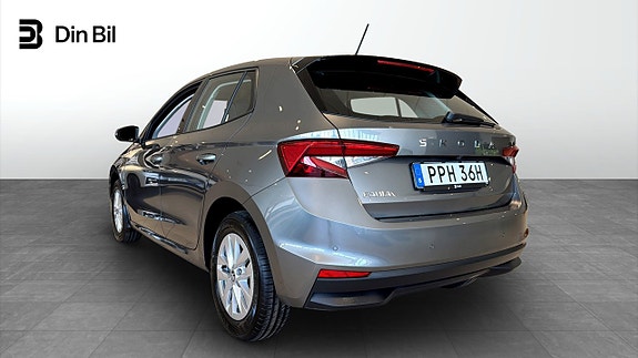 Skoda Fabia 3 of 5