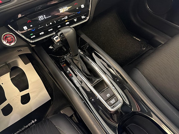 Honda HR-V 13 of 26