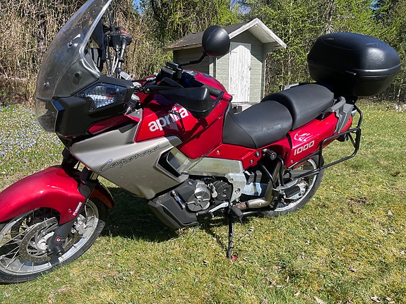 Aprilia Caponord ETV 1000 2 of 5