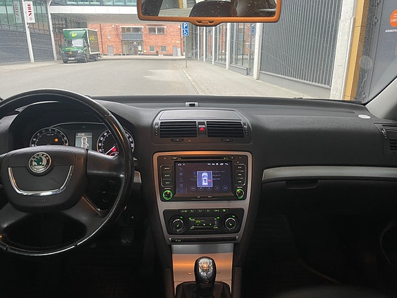 Skoda Octavia 4 of 5