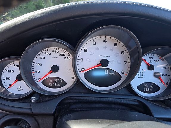 Porsche 911 Carrera S 5 of 5