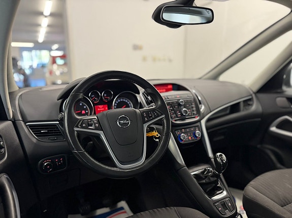 Opel Zafira Tourer 5 of 5
