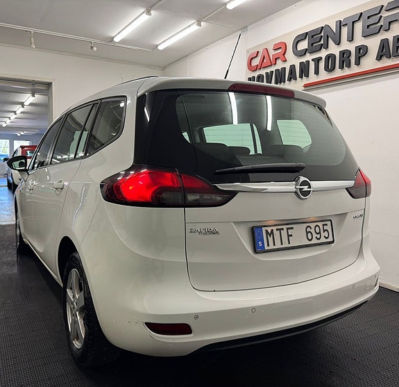 Opel Zafira Tourer 3 of 5
