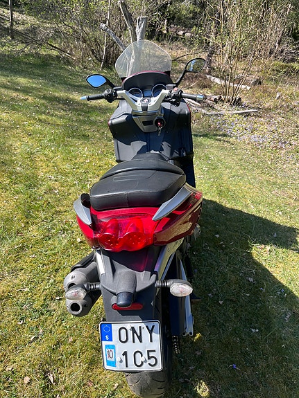 Gilera GP 800 8 of 9