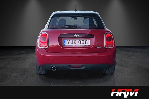 MINI Cooper 5 of 5