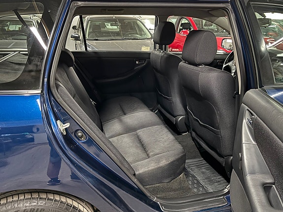 Toyota Corolla 12 of 16