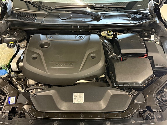 Volvo V40 17 of 19