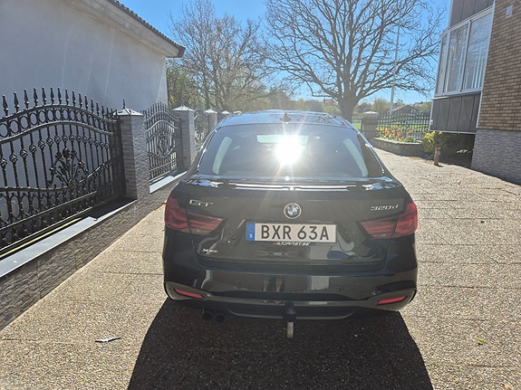 BMW 320d 4 of 8