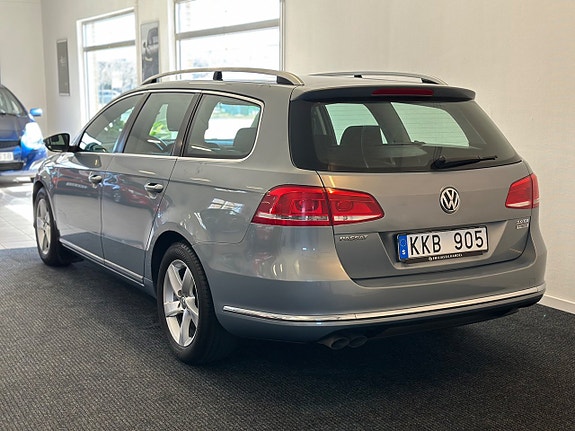 Volkswagen Passat 8 of 18