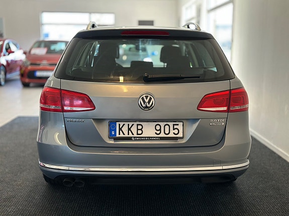 Volkswagen Passat 3 of 5