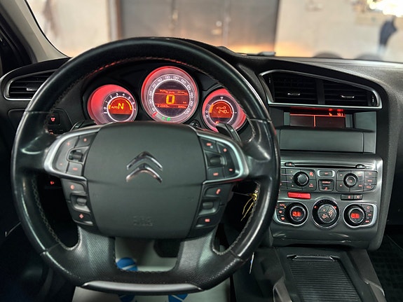 Citroen C4 12 of 16