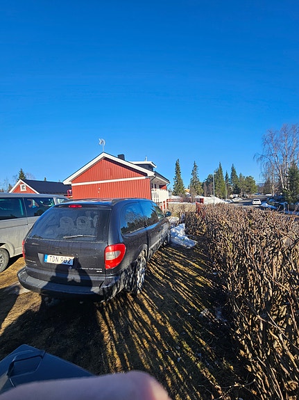 Chrysler Grand Voyager 2 of 2