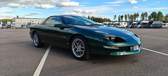 Chevrolet Camaro 5 of 17