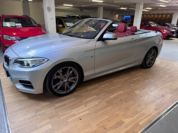 BMW M240i 2 of 5