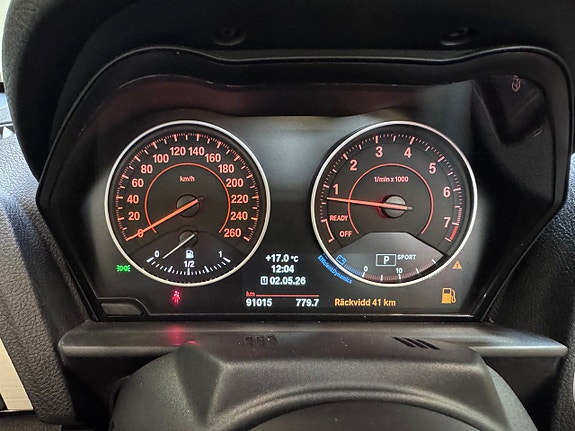 BMW M240i 13 of 18