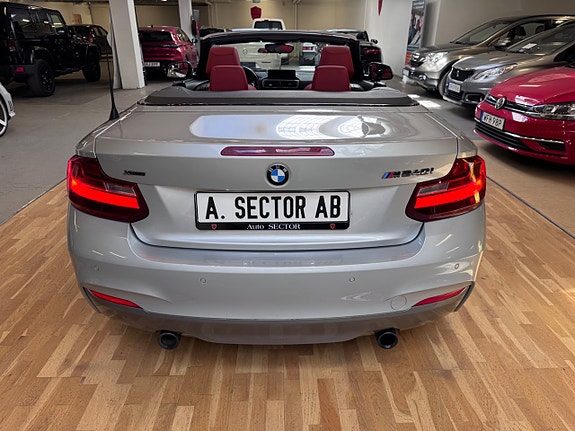 BMW M240i 6 of 18