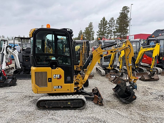 Minigrävare 2ton Cat 245.000:-