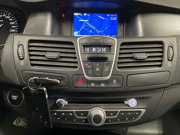 Renault Laguna 19 of 23